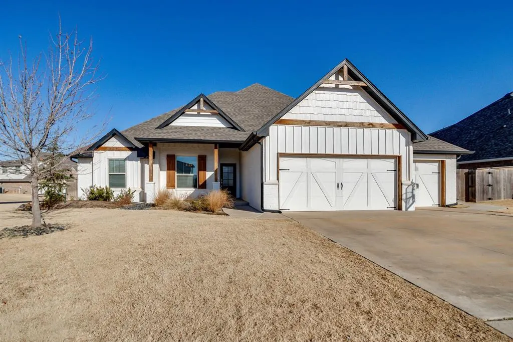 Front exterior — 8813 NW 123rd Street, Oklahoma City, OK 73142