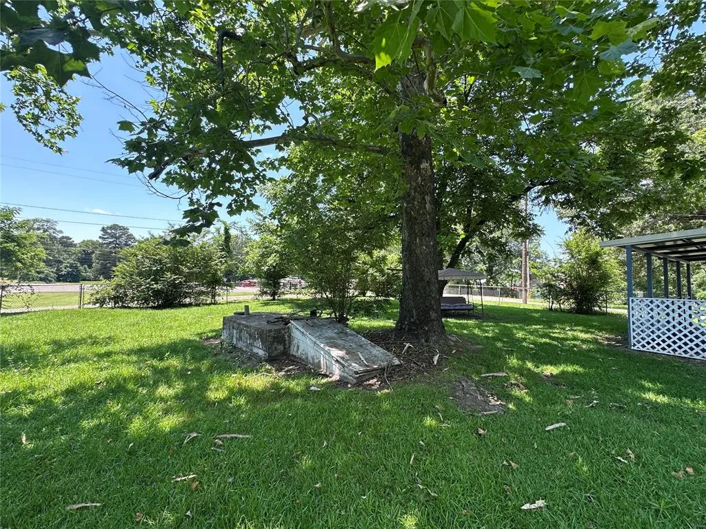 Photo 4 — 811 N Broadway Street, Broken Bow, OK 74728