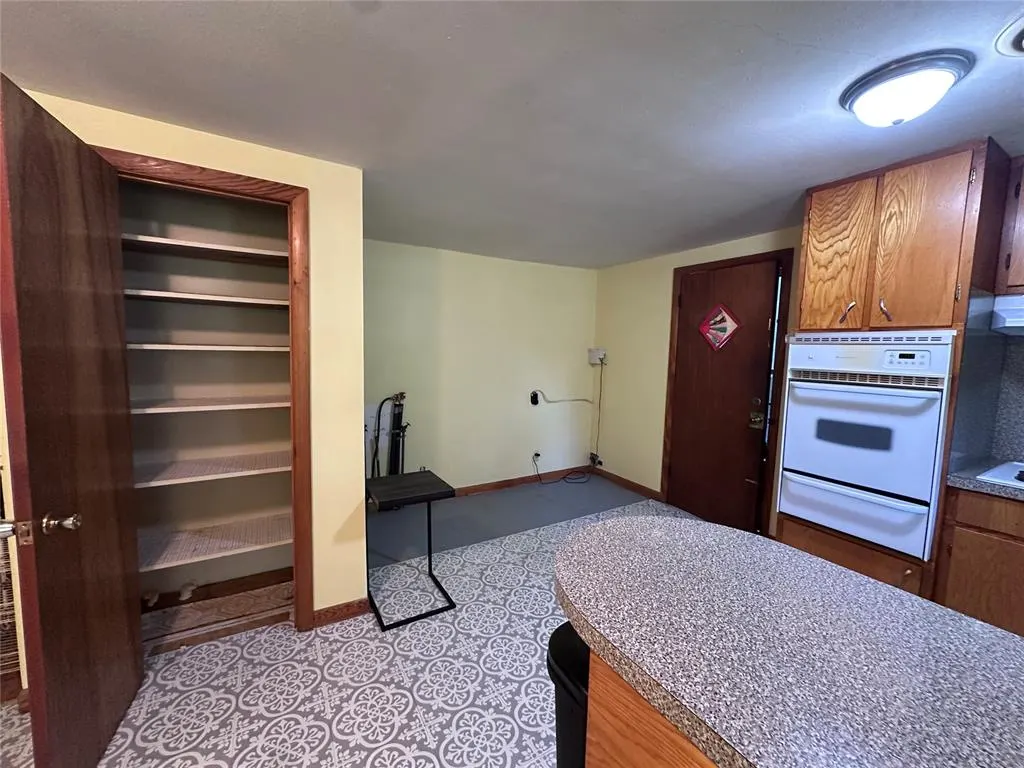 Photo 13 — 811 N Broadway Street, Broken Bow, OK 74728