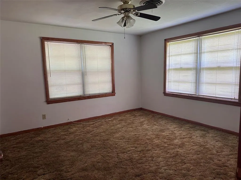 Photo 22 — 811 N Broadway Street, Broken Bow, OK 74728