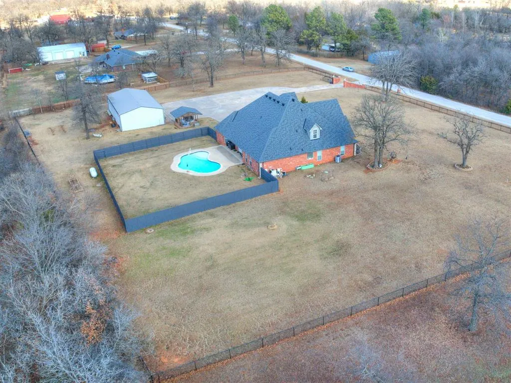 Photo 9 — 10121 Cottonwood Drive, Newalla, OK 74857