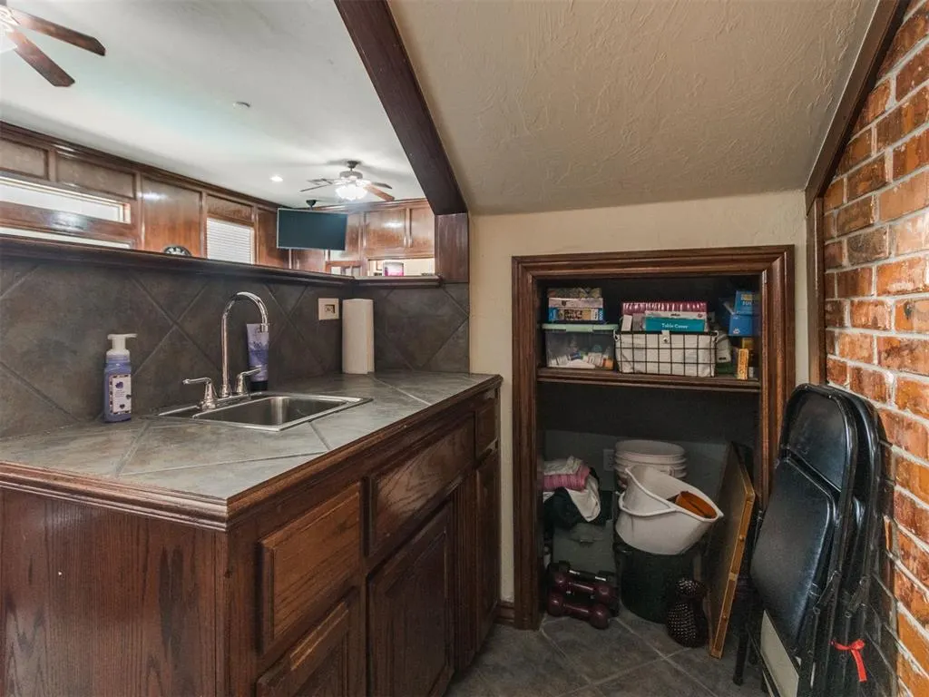 Photo 22 — 10121 Cottonwood Drive, Newalla, OK 74857