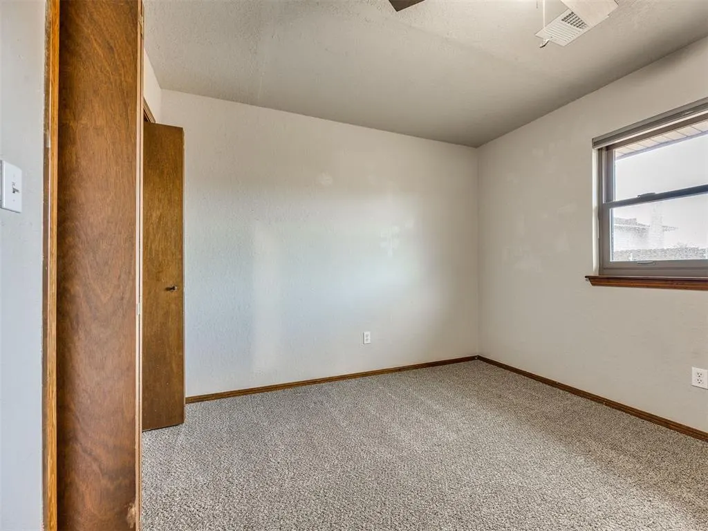 Photo 29 — 10215 S Hillcrest Drive, Oklahoma City, OK 73159