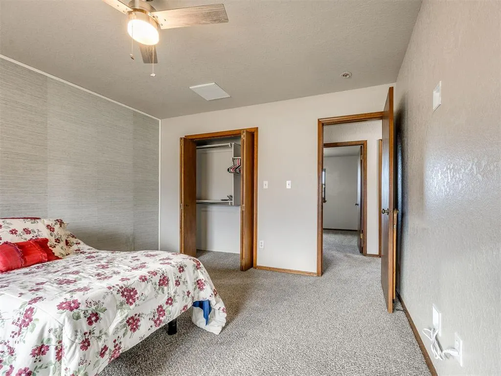 Photo 34 — 10215 S Hillcrest Drive, Oklahoma City, OK 73159