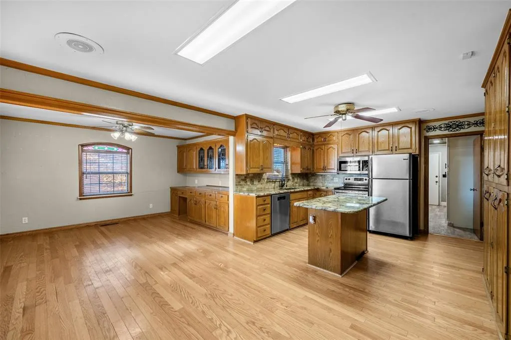 Photo 13 — 1202 S 13th Street, Kingfisher, OK 73750