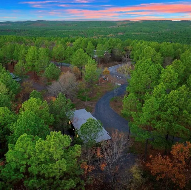 Photo 5 — 934 LUKFATA FORK Trail, Broken Bow, OK 74728