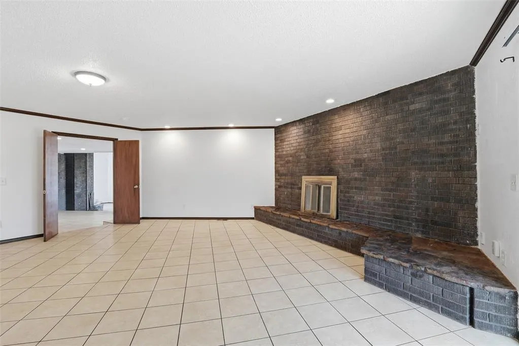 Photo 18 — 7700 S Country Club Drive, Oklahoma City, OK 73159