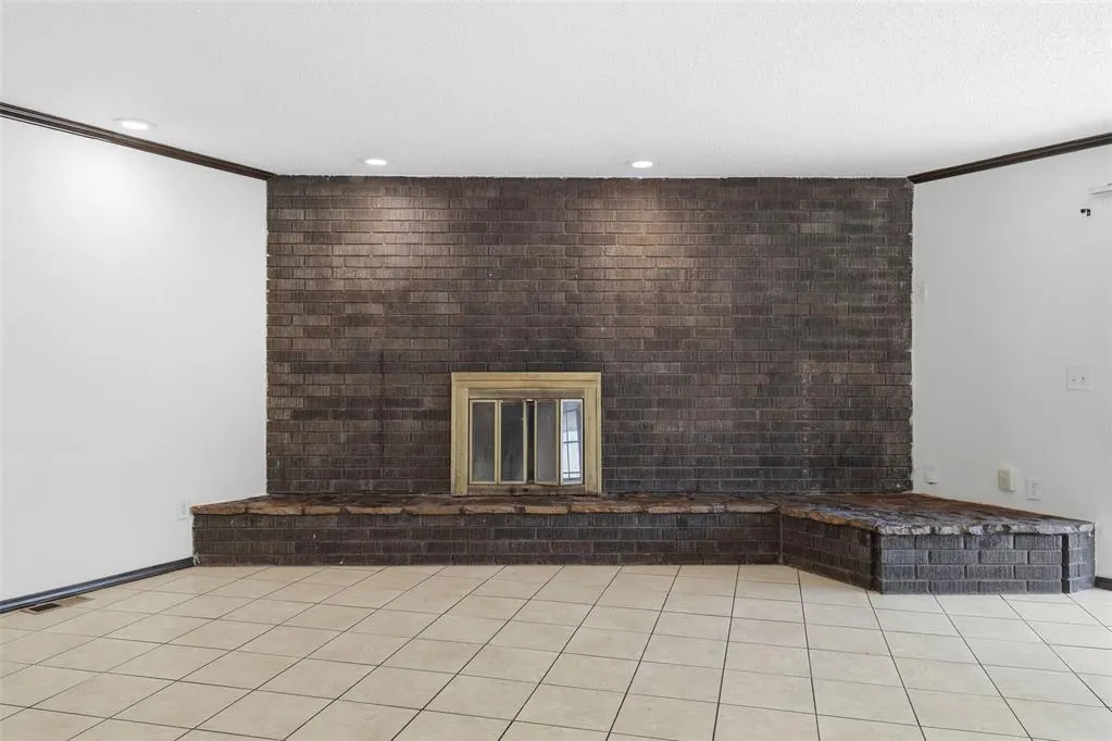 Photo 19 — 7700 S Country Club Drive, Oklahoma City, OK 73159