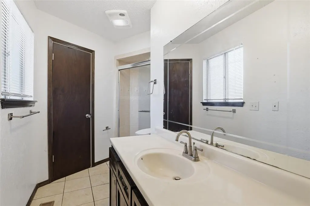 Photo 24 — 7700 S Country Club Drive, Oklahoma City, OK 73159