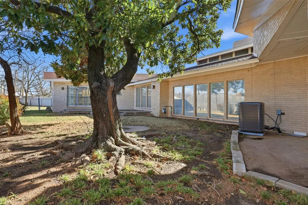 Photo 38 — 7700 S Country Club Drive, Oklahoma City, OK 73159