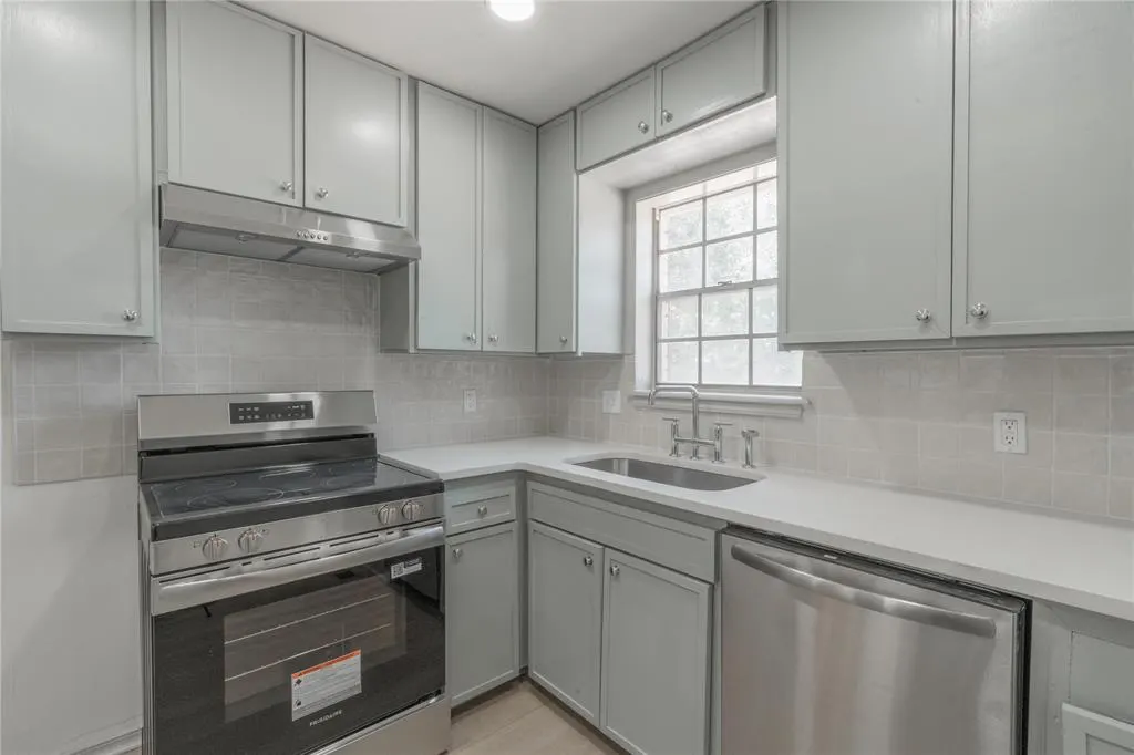 Photo 9 — 3009 W Wilshire Boulevard, Oklahoma City, OK 73116