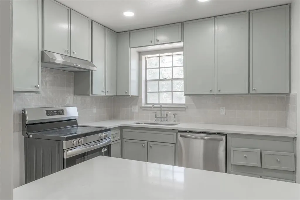 Photo 11 — 3009 W Wilshire Boulevard, Oklahoma City, OK 73116