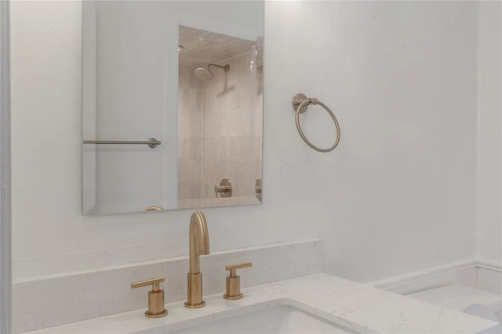 Photo 19 — 3009 W Wilshire Boulevard, Oklahoma City, OK 73116