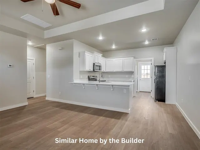 Photo 8 — 106 Sterling Drive, Chickasha, OK 73018
