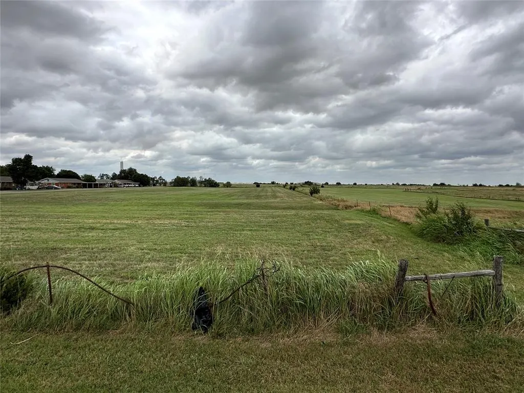 Photo 3 — Park Side, Union City, OK 73090