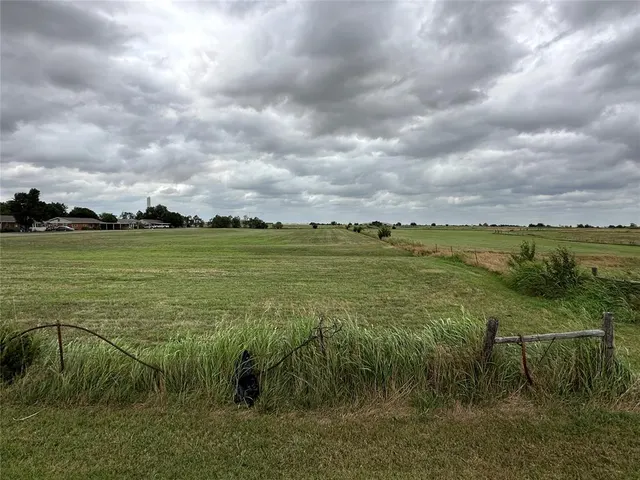 Photo 3 — Park Side, Union City, OK 73090