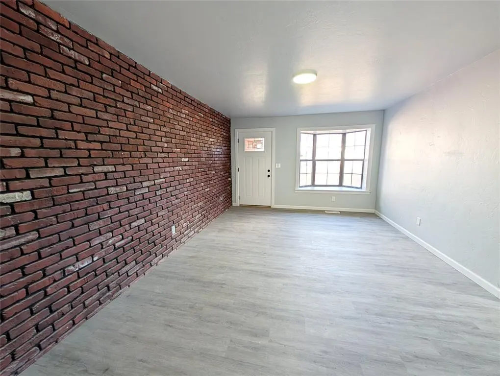 Photo 2 — 10608 Tumilty Terrace, Midwest City, OK 73130