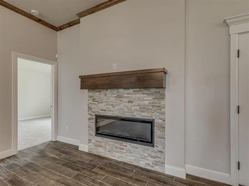 Photo 8 — 10116 Hamilton Drive, Oklahoma City, OK 73169