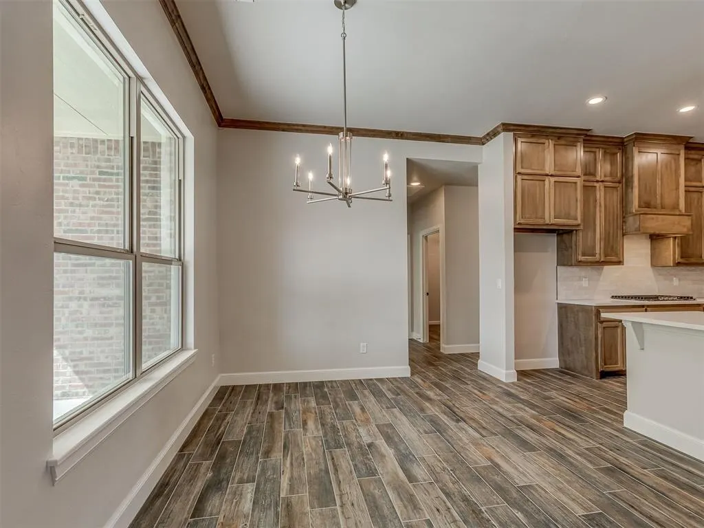 Photo 15 — 10116 Hamilton Drive, Oklahoma City, OK 73169