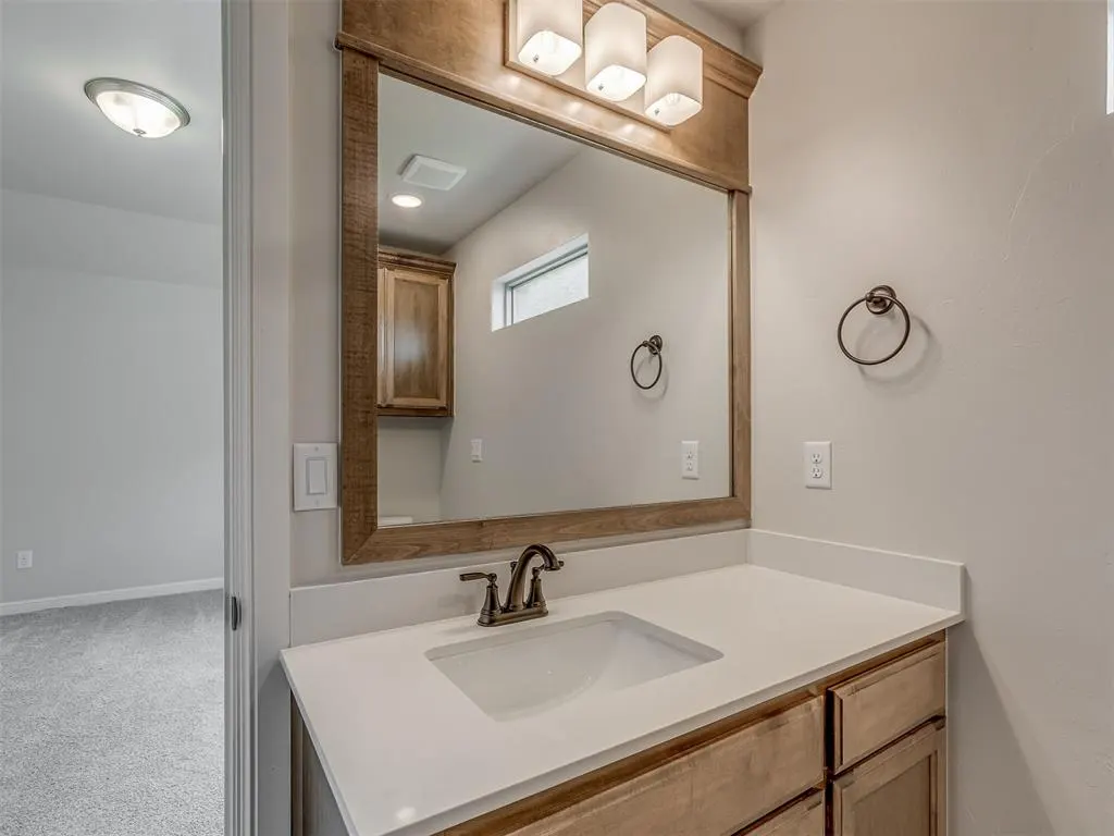 Photo 28 — 10116 Hamilton Drive, Oklahoma City, OK 73169