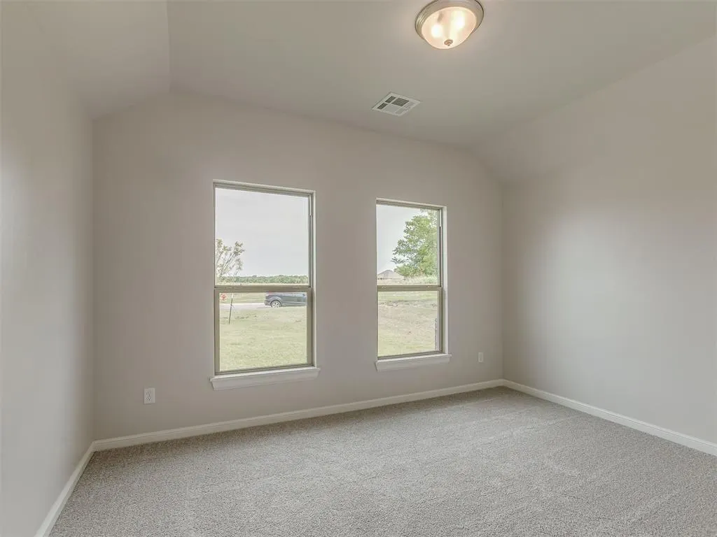 Photo 30 — 10116 Hamilton Drive, Oklahoma City, OK 73169