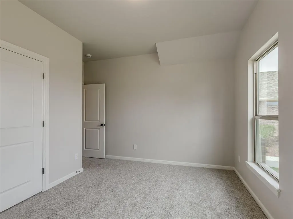 Photo 31 — 10116 Hamilton Drive, Oklahoma City, OK 73169