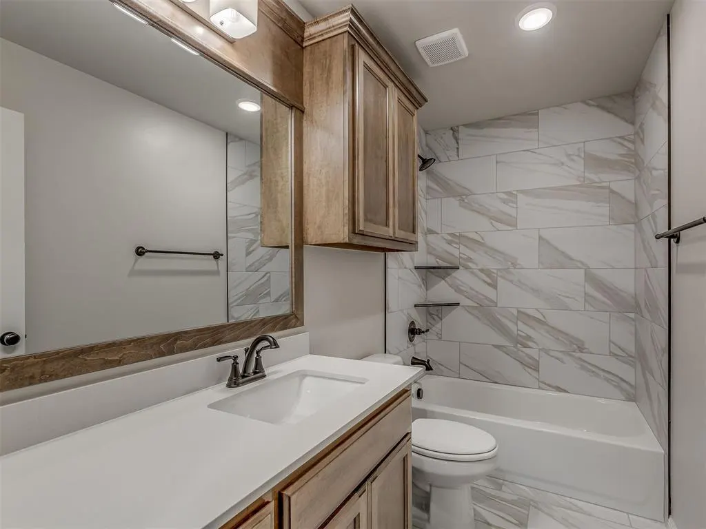 Photo 34 — 10116 Hamilton Drive, Oklahoma City, OK 73169