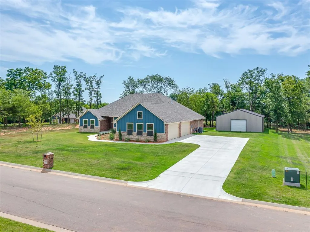 Photo 44 — 10116 Hamilton Drive, Oklahoma City, OK 73169