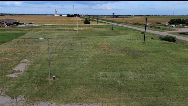 Photo 3 — 20915 Highway 152, Union City, OK 73090