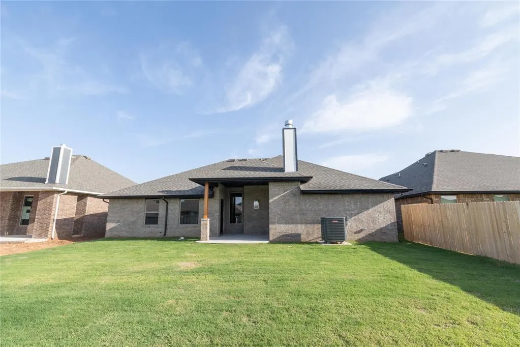 Photo 30 — 2201 NW 171st Street, Edmond, OK 73012
