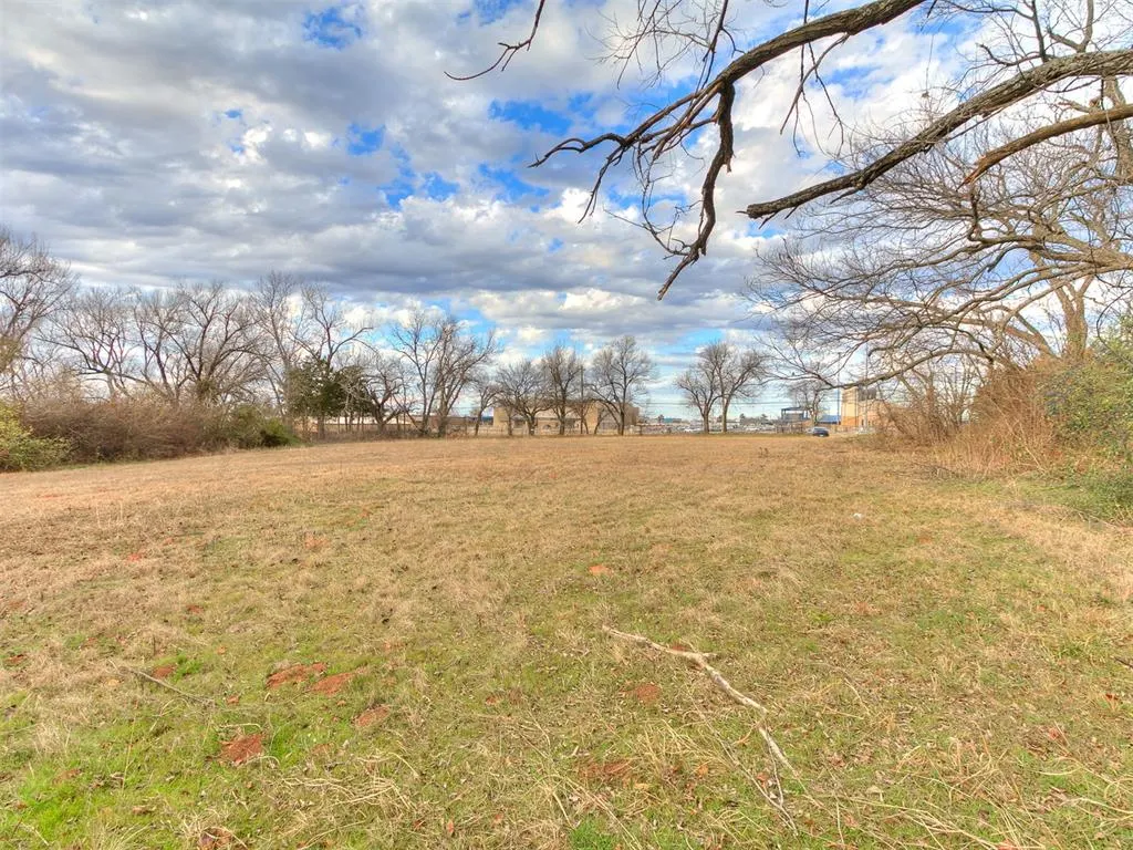 Photo 16 — 727 W Ford Street, Shawnee, OK 74801