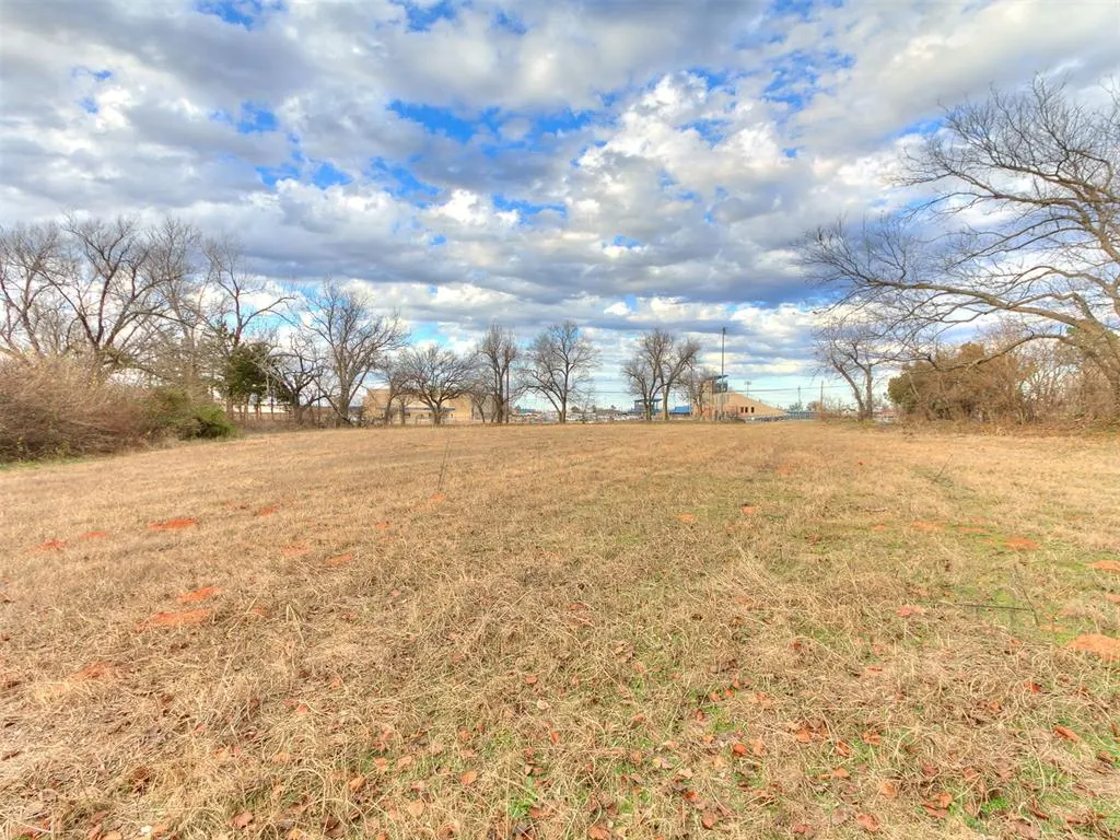 Photo 17 — 727 W Ford Street, Shawnee, OK 74801