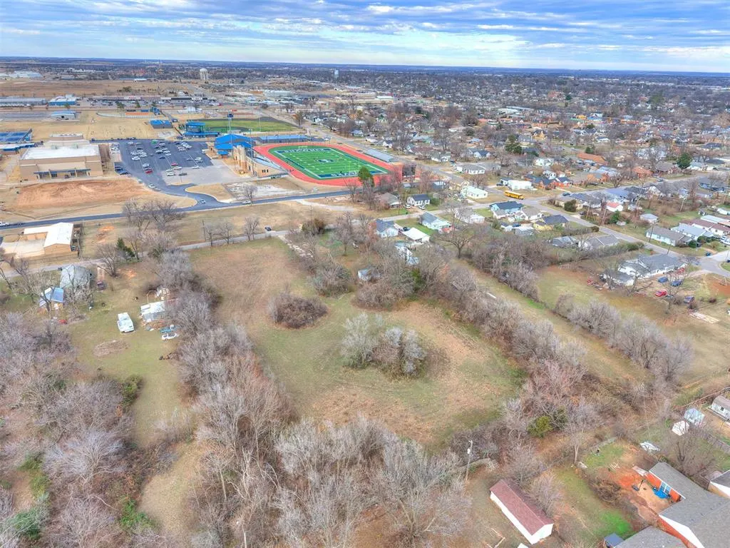 Photo 26 — 727 W Ford Street, Shawnee, OK 74801