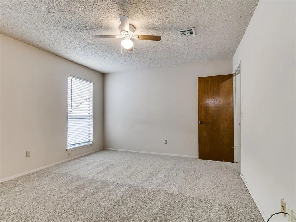 Photo 18 — 1028 Parkview Street, Oklahoma City, OK 73110