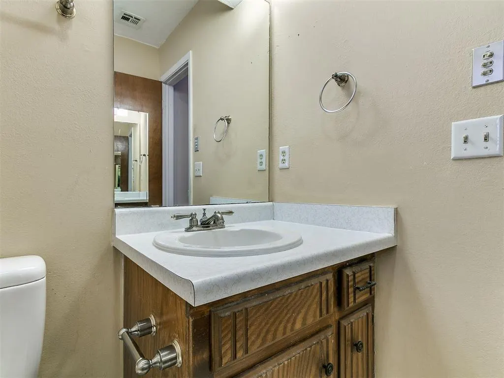 Photo 20 — 1028 Parkview Street, Oklahoma City, OK 73110
