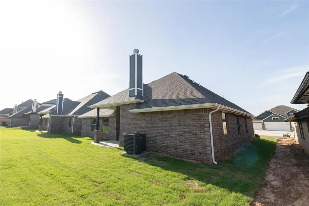 Photo 38 — 2216 NW 171st Street, Edmond, OK 73012