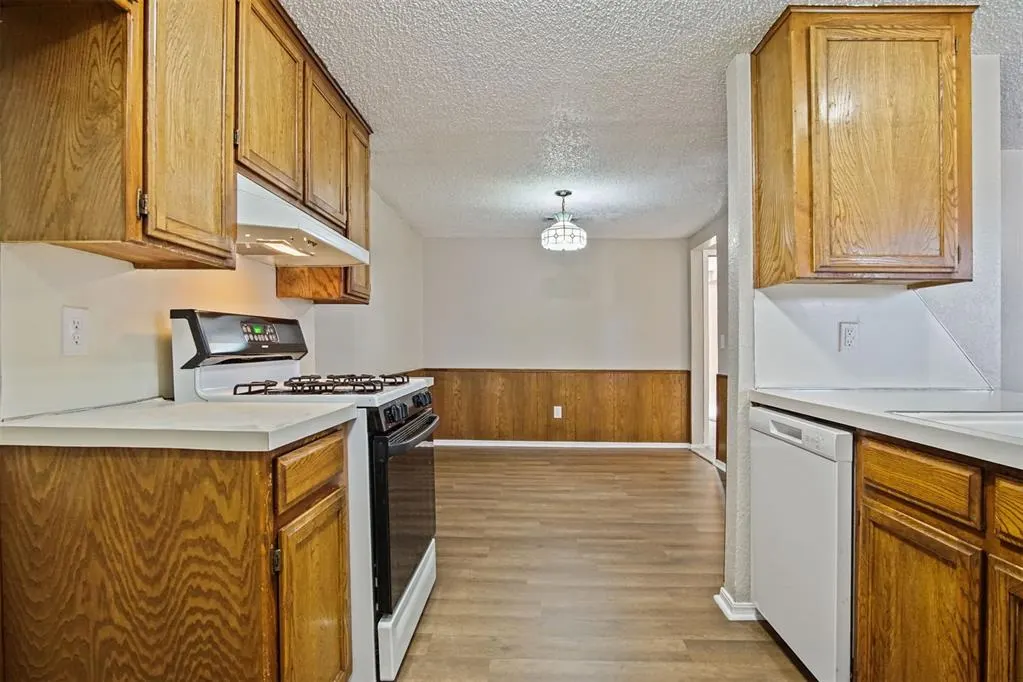 Photo 12 — 11376 N Glade Avenue, Oklahoma City, OK 73162