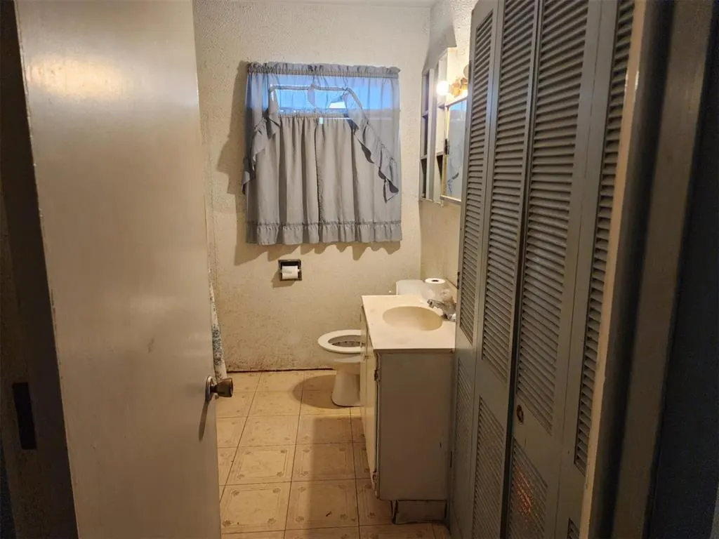 Photo 10 — 214 Pawnee Road, Burns Flat, OK 73624