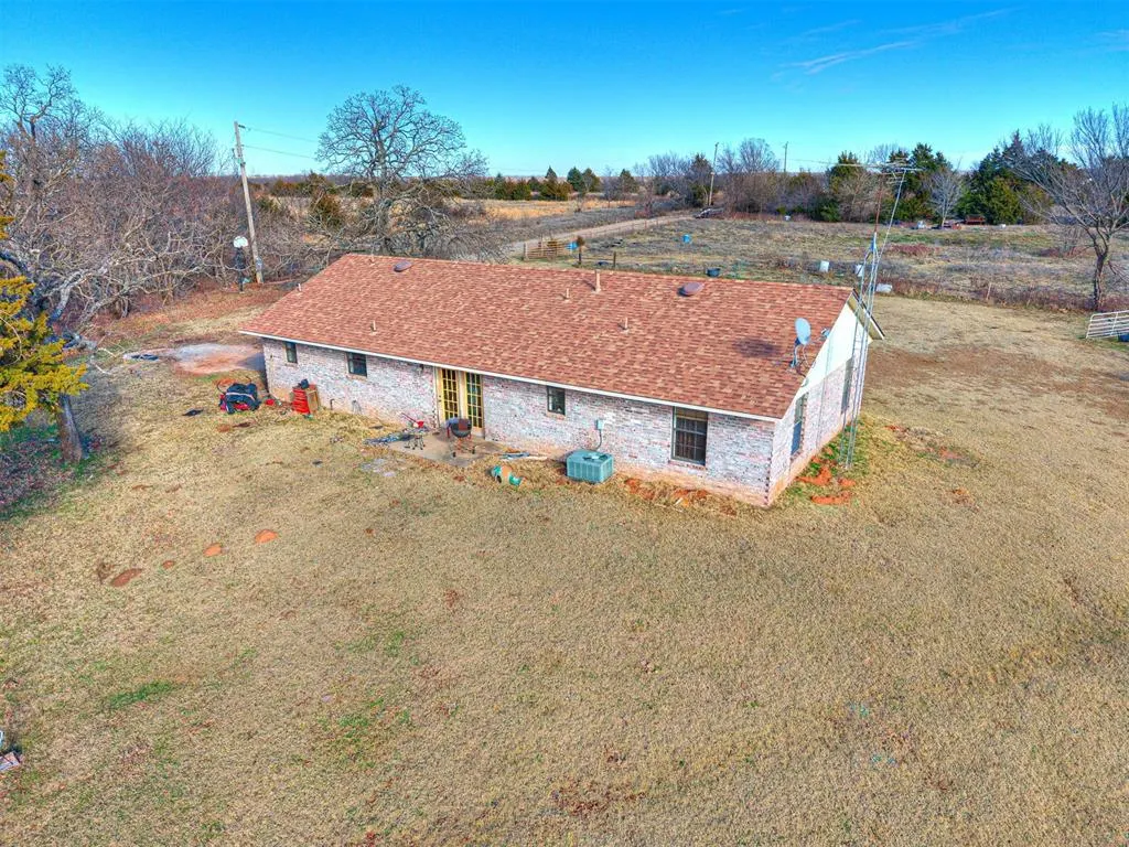 Photo 32 — 820895 S 3510 Road, Stroud, OK 74079