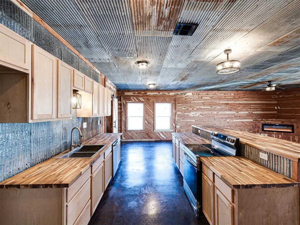 Photo 19 — 349076 E 840 RD Road, Stroud, OK 74079