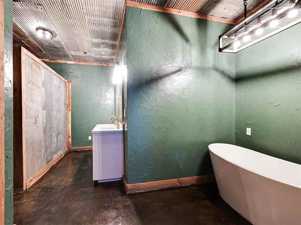 Photo 30 — 349076 E 840 RD Road, Stroud, OK 74079