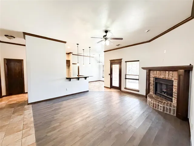 Photo 7 — 11909 Whitney Way, Oklahoma City, OK 73131
