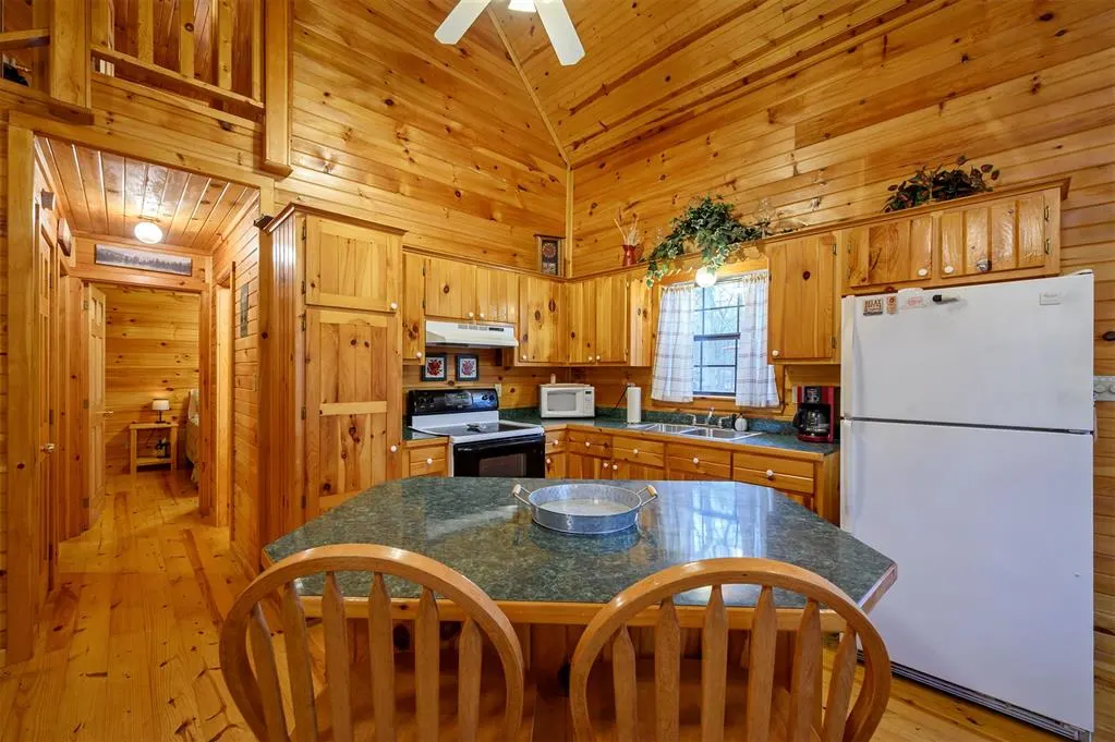 Photo 8 — 66 Laurel Branch Lane, Broken Bow, OK 74728