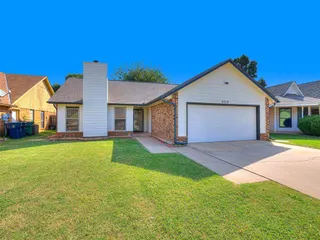 Sold home at 3712 Summerwind Avenue