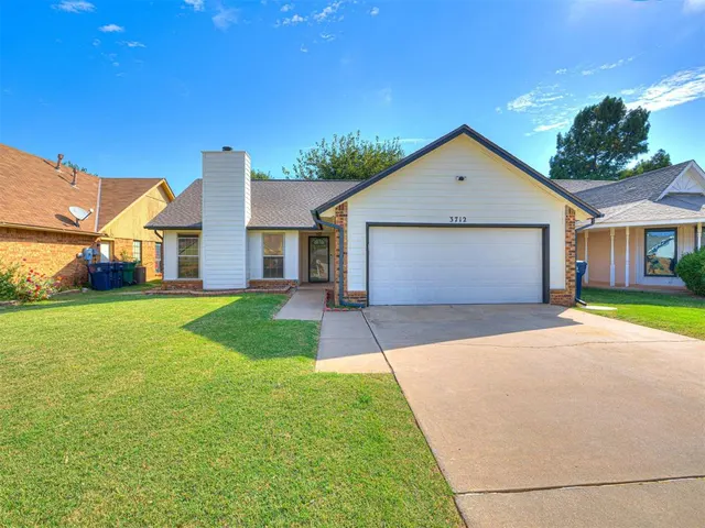 Photo 2 — 3712 Summerwind Avenue, Oklahoma City, OK 73179