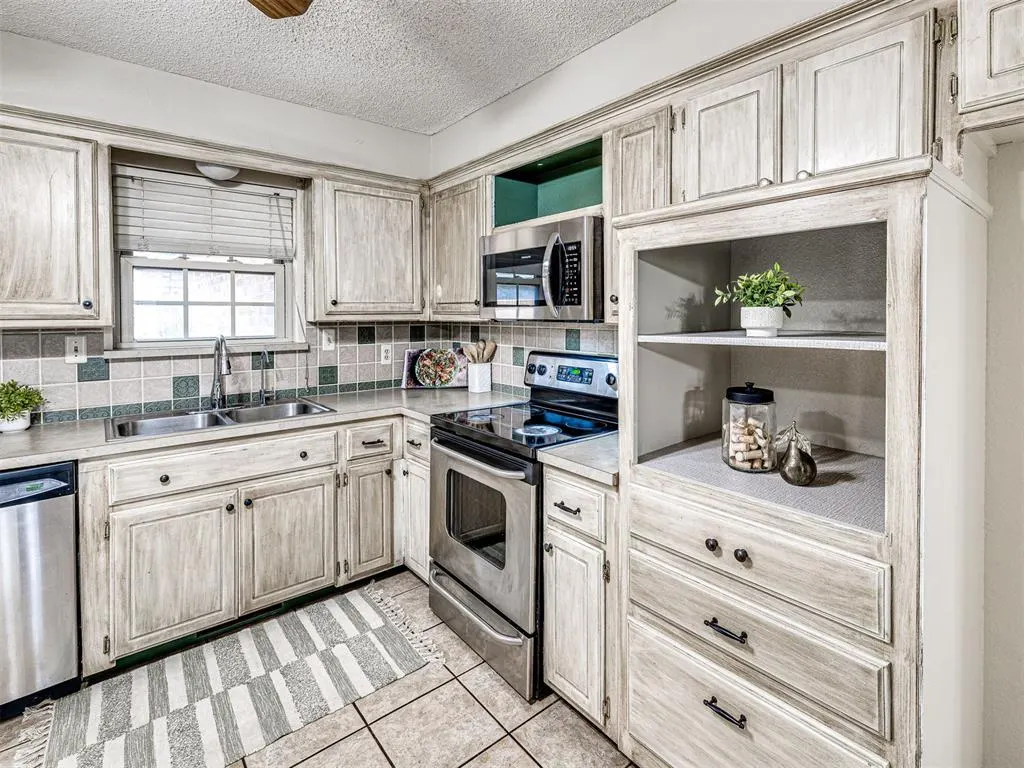Photo 20 — 3712 Summerwind Avenue, Oklahoma City, OK 73179