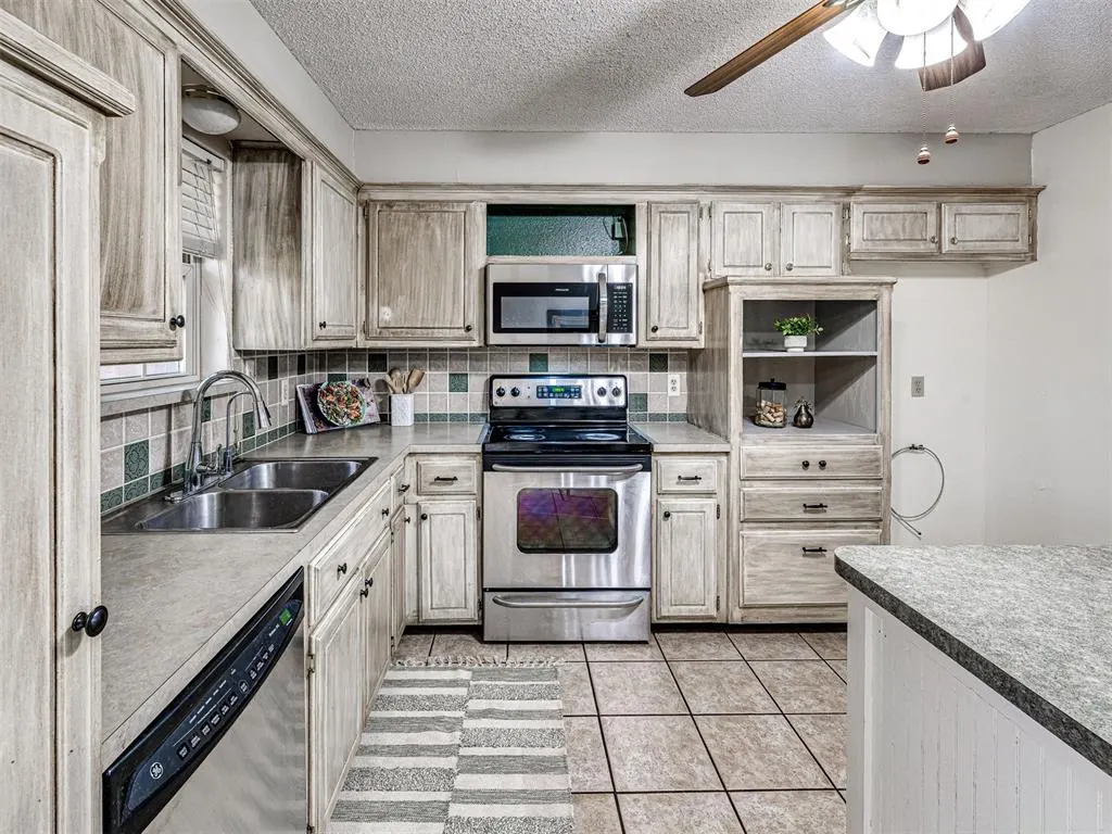 Photo 22 — 3712 Summerwind Avenue, Oklahoma City, OK 73179