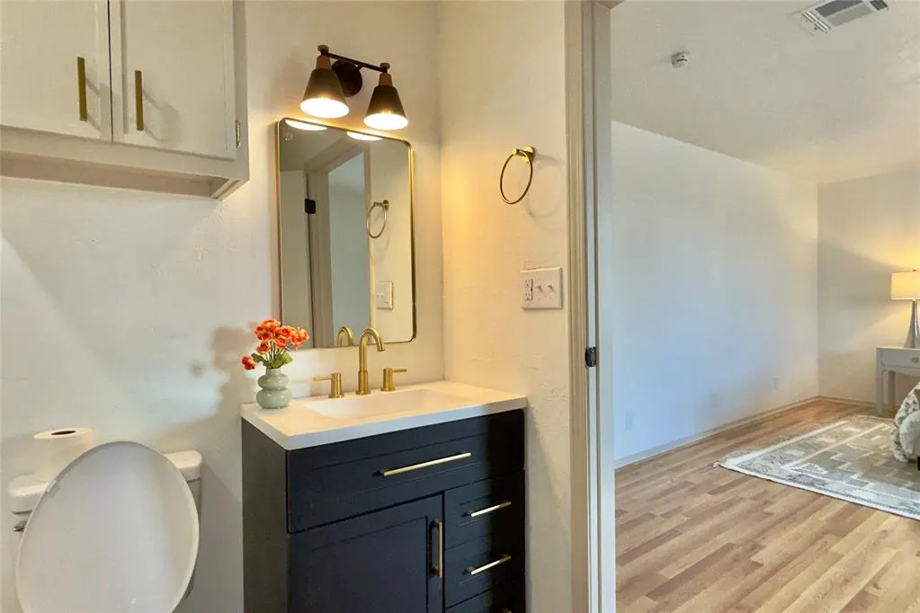 Photo 21 — 9710 Hillcrest Drive, Edmond, OK 73025