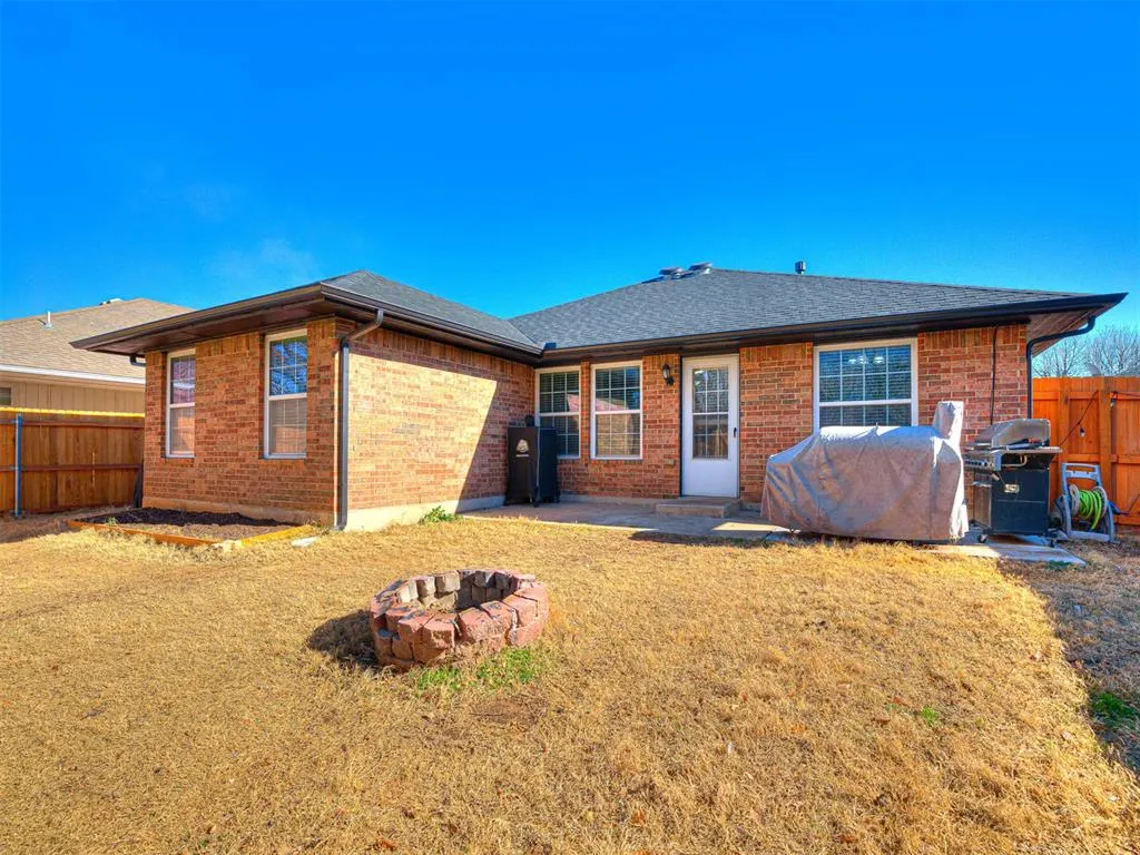 Photo 7 — 229 Spring Creek Road, Oklahoma City, OK 73117