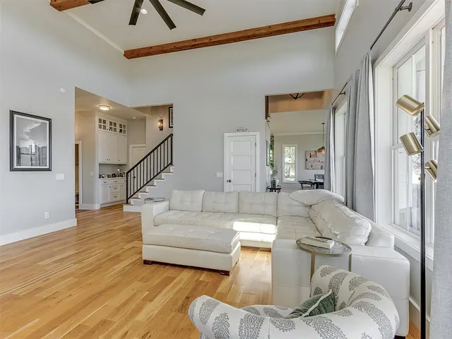 Photo 8 — 3600 NE 72nd Avenue, Norman, OK 73026